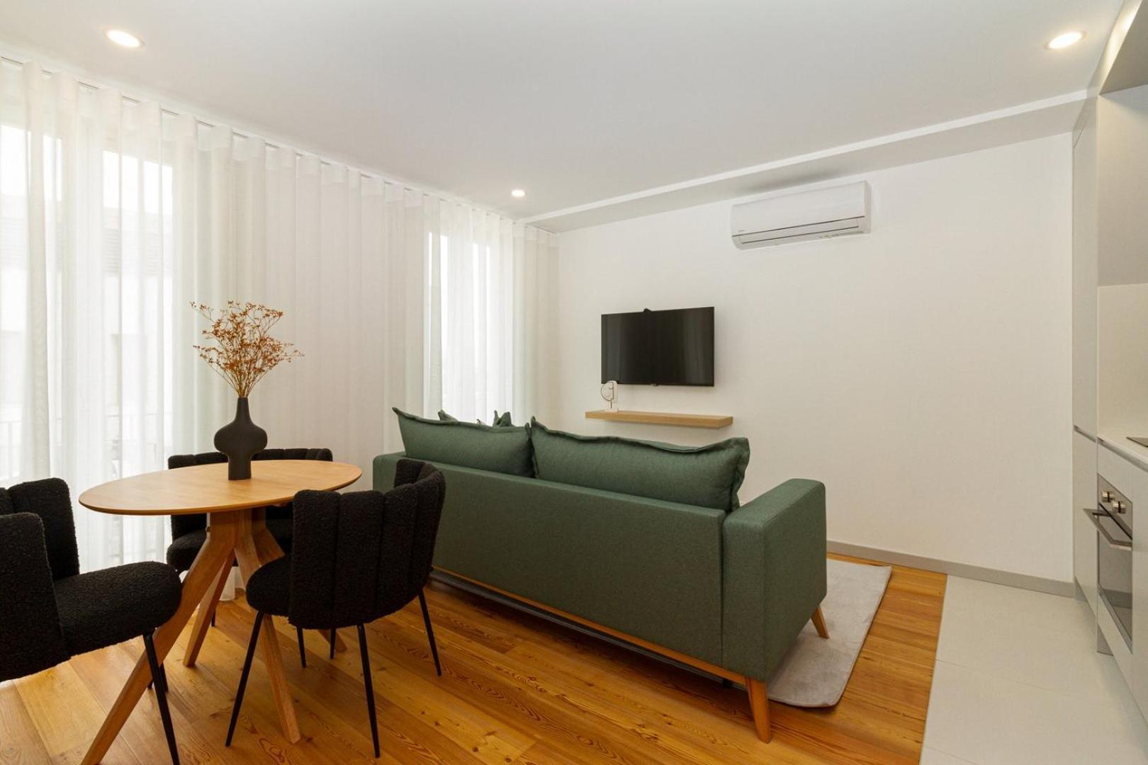 Guestready - Cozy Vitoria Apartment Порту Экстерьер фото