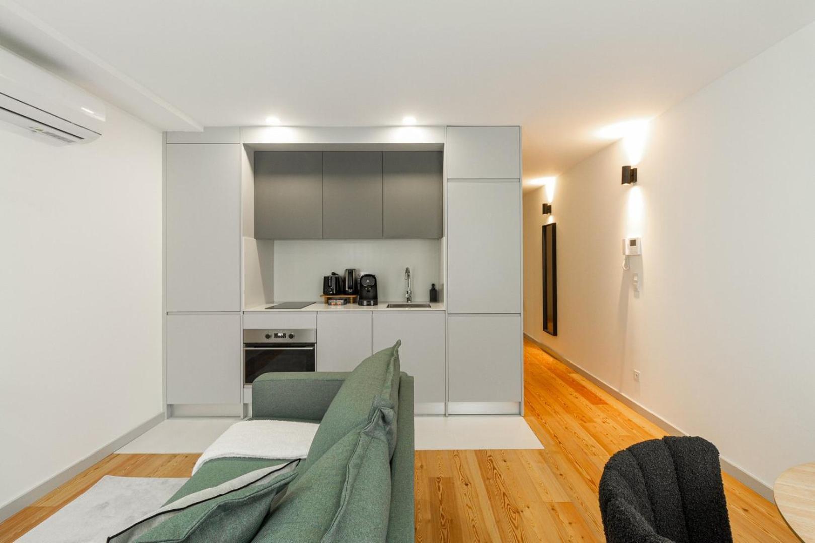 Guestready - Cozy Vitoria Apartment Порту Экстерьер фото